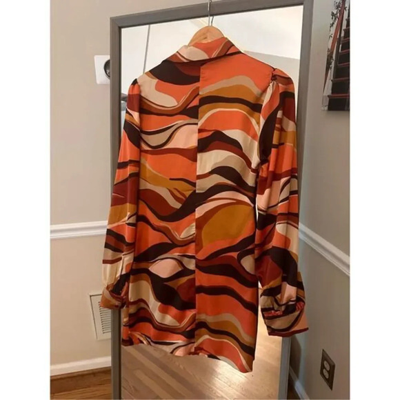HYfVE Button Down Dress Come Again Printed Dress-Brown NWT Small - Picture 4 of 4